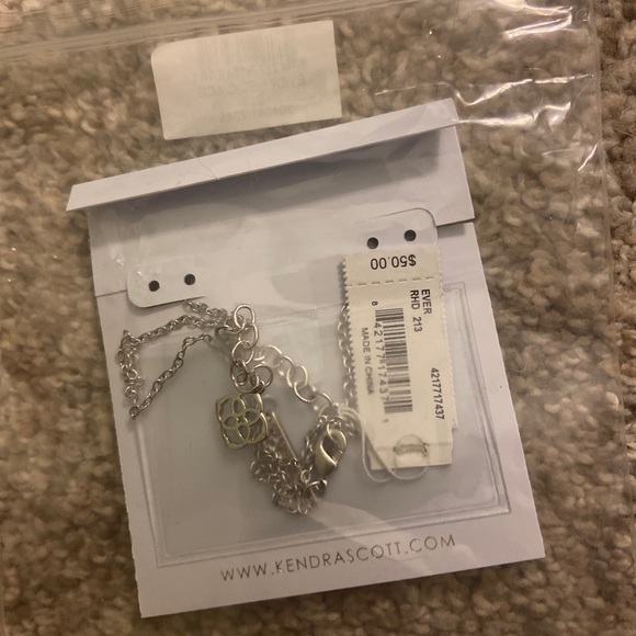 Kendra Scott Necklace - Picture 3 of 3